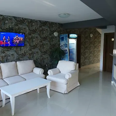Family Dayana Hotel Sinemoretz