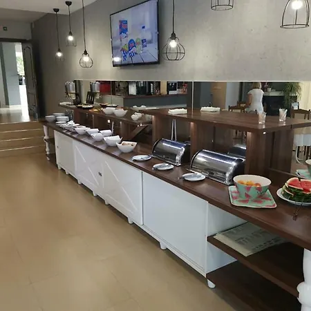 Hotel Family Dayana 3*