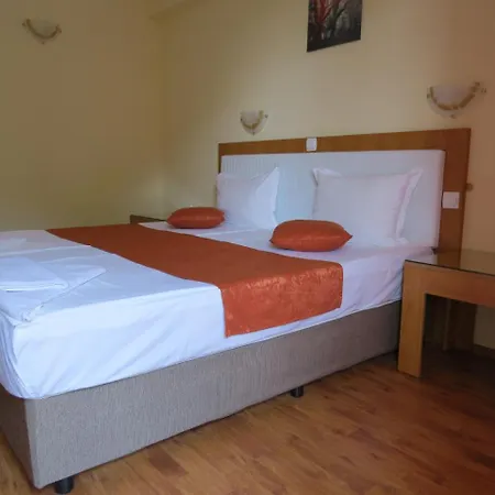 Hotel Family Dayana 3*