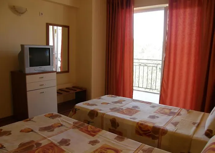 Szálloda Family Dayana Szinemorec