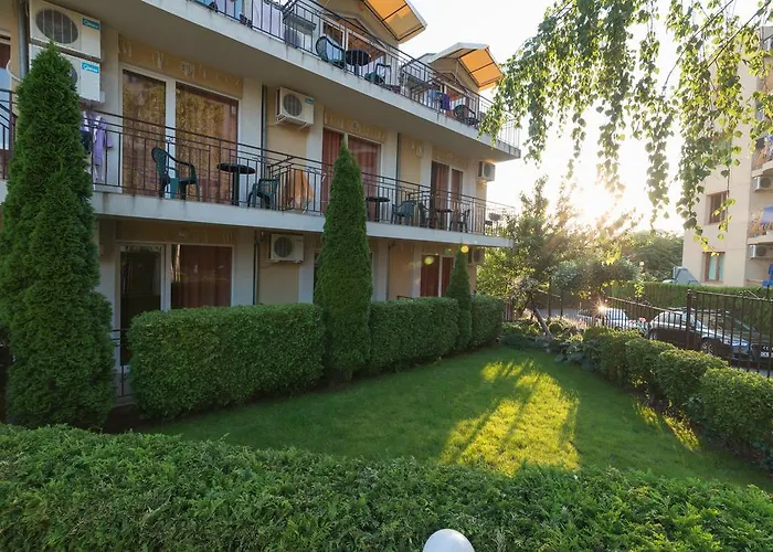 Family Dayana Szinemorec