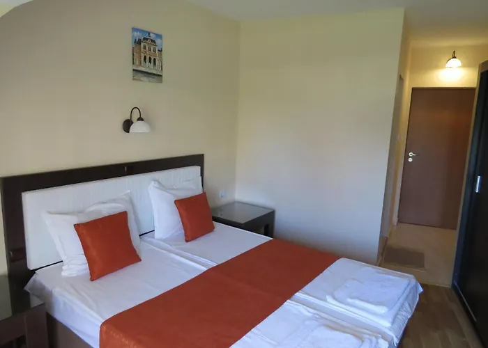 Szálloda Family Dayana 3*