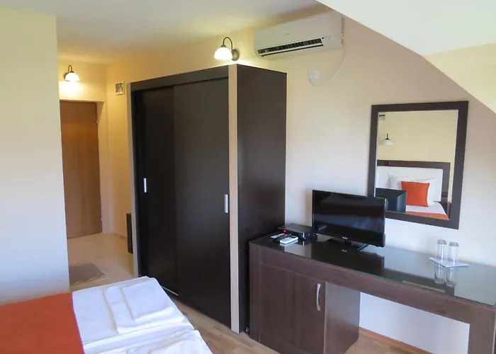 Szálloda Family Dayana 3*