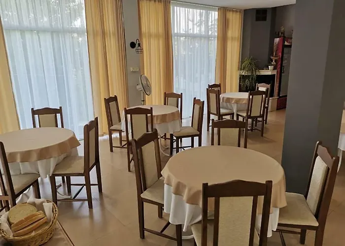 Szálloda Family Dayana 3*